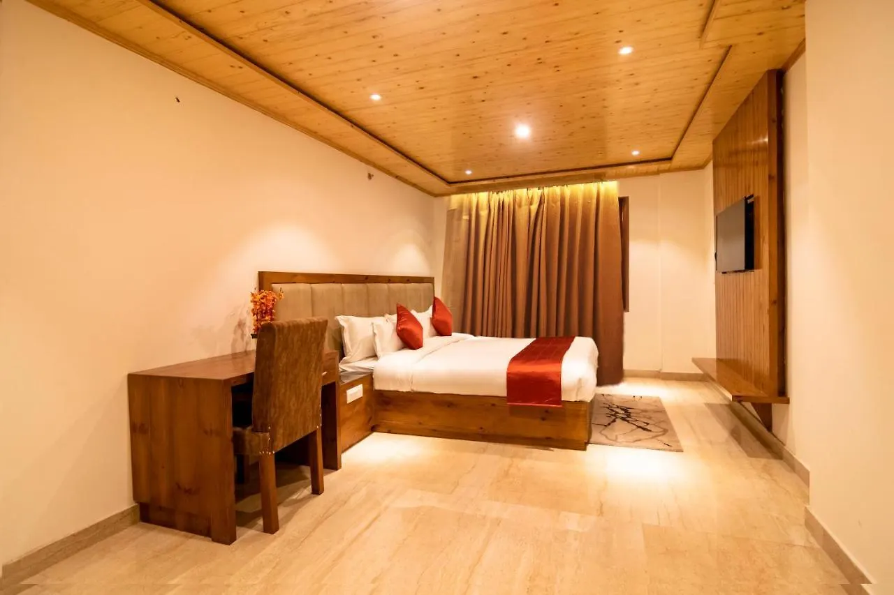 Golden Fern Resort Shimla Hotel